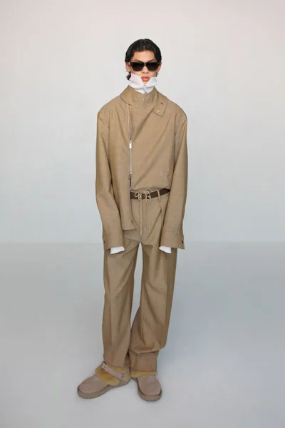 Look 4